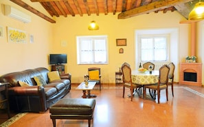 TV - Sani Tourist House (Florence)