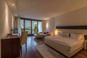 Ropa de cama hipoalergénica, colchones Select Comfort y minibar 