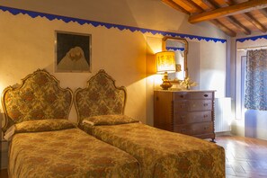 Apartament superior (5 guests) | Decoració individual, mobiliari individual i escriptori