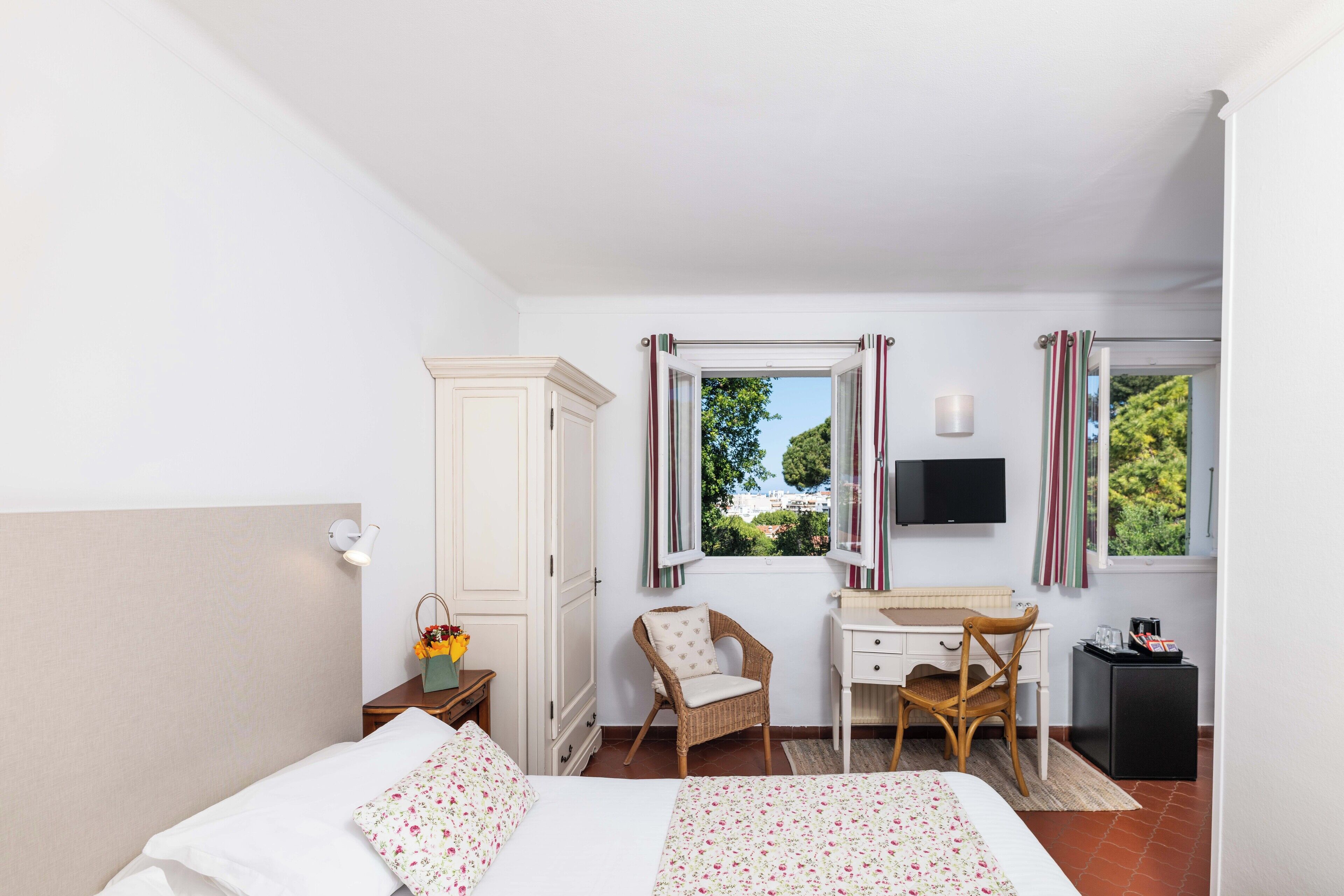 comfort double room | 1 bedroom, premium bedding, minibar, in-room safe