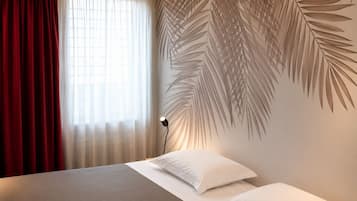 Comfort Double or Twin Room | In-room safe, individually decorated, desk, soundproofing