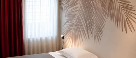 Comfort Double or Twin Room | In-room safe, individually decorated, desk, soundproofing