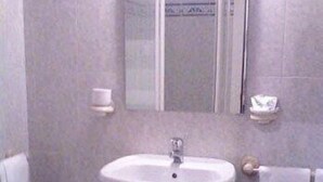 Unclassified image, 4 of 5, button