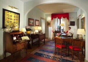 Reception - Antica Dimora Johlea - Antiche Dimore Fiorentine (Florence)