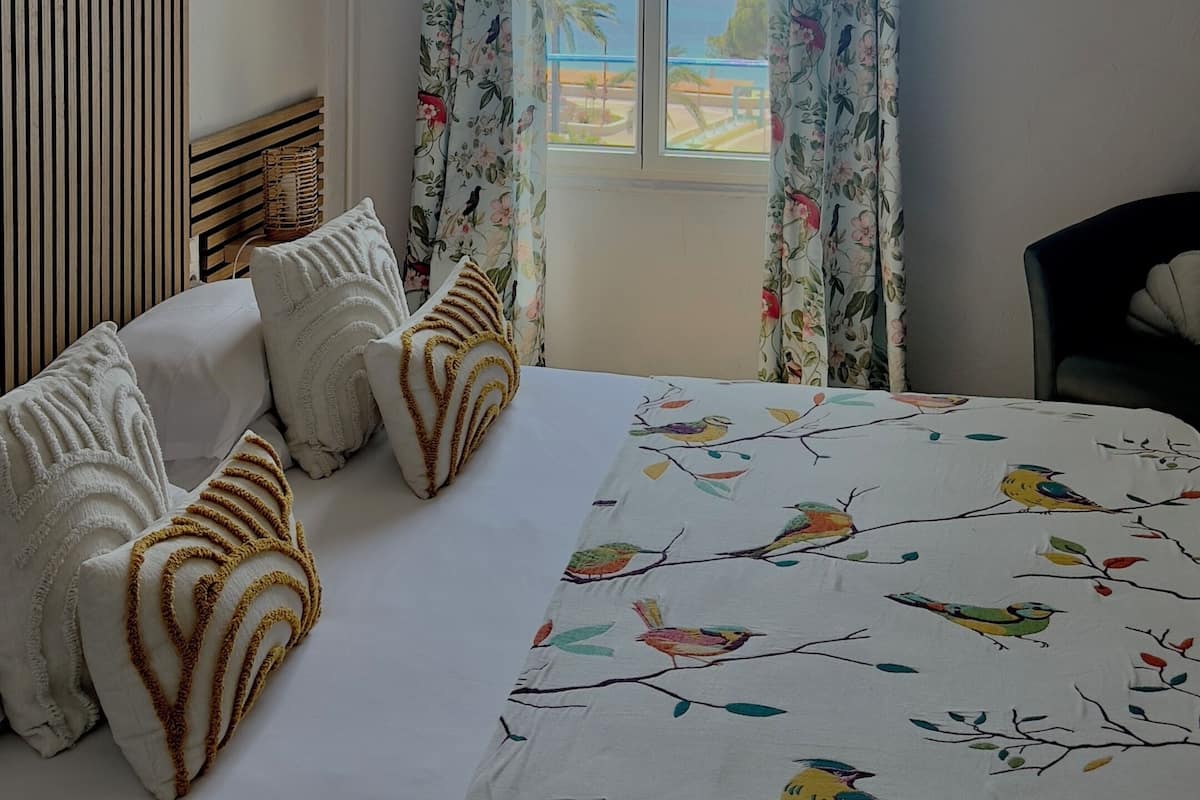 Mansard Roofed Double room, Sea view (4th floor without Lift)