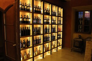 Alimentos y bebidas