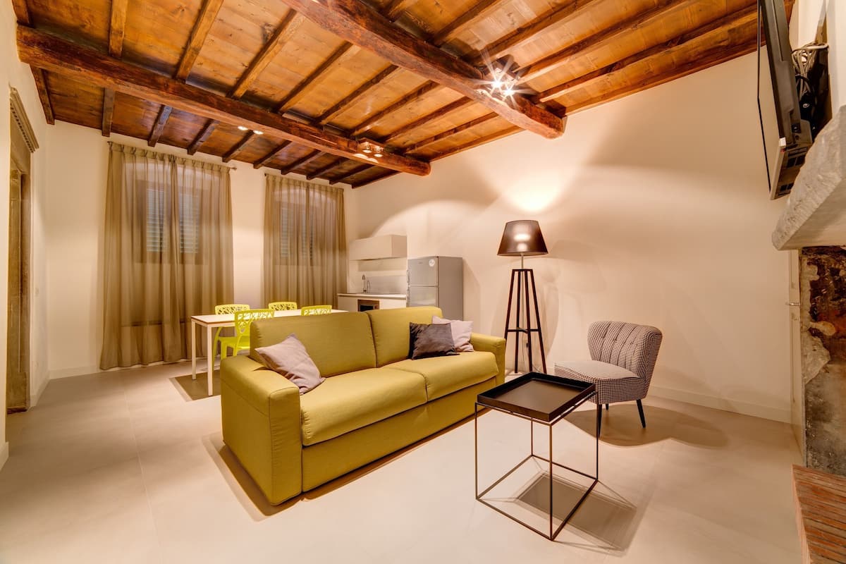 Deluxe Suite, 1 Bedroom | Premium bedding, in-room safe, desk, cots/infant beds