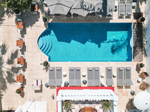 Hotel La Villa Juan Beach