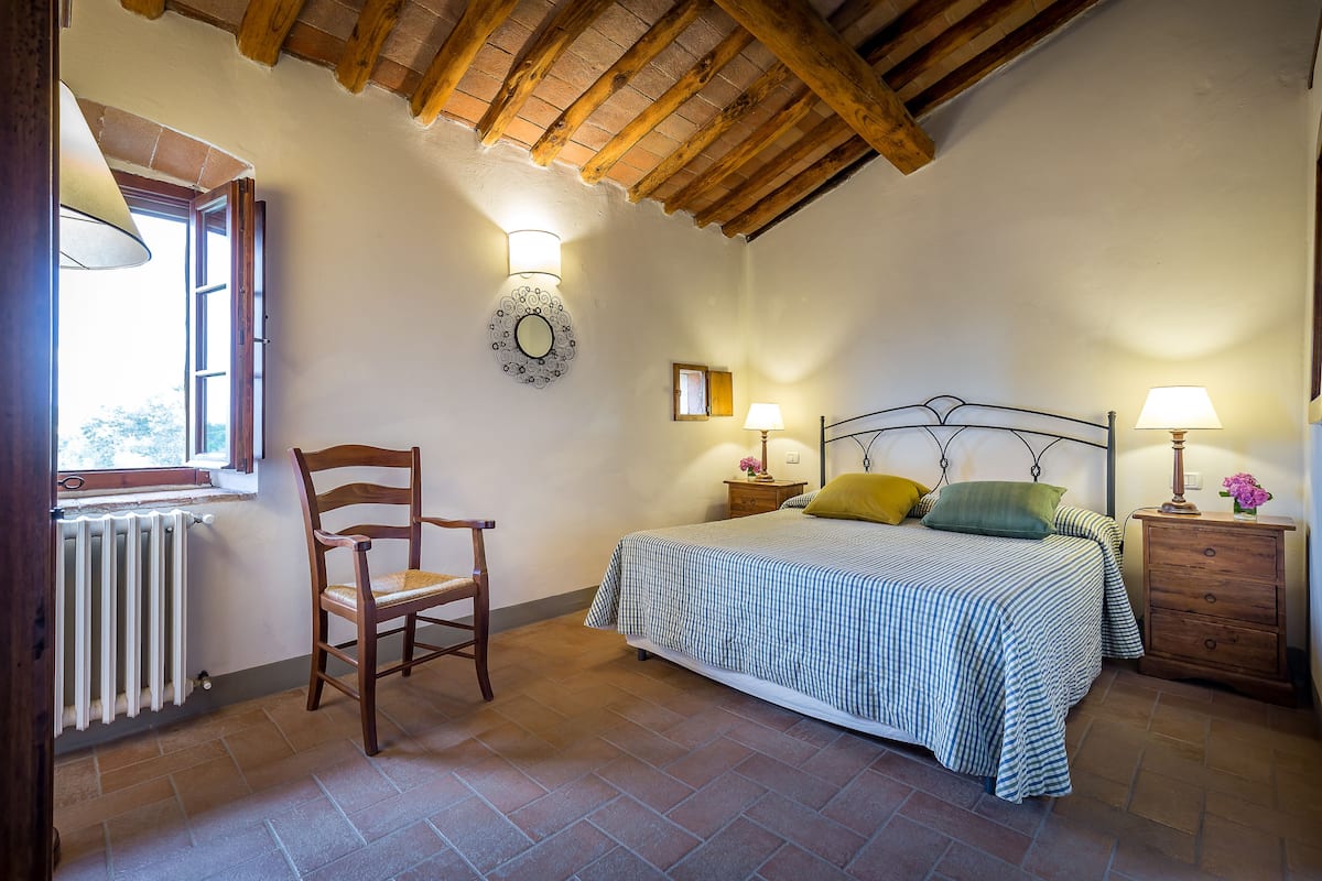 Appartamento, 1 camera da letto (XXX) | 1 camera, biancheria da letto di alta qualità, ferro/asse da stiro