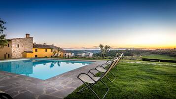 Căn hộ dành cho gia đình, 2 phòng ngủ, không hút thuốc, tòa nhà phụ | Quang cảnh vườn