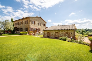 Appartement Tradition, 2 chambres, cuisine, côté jardin | Extérieur