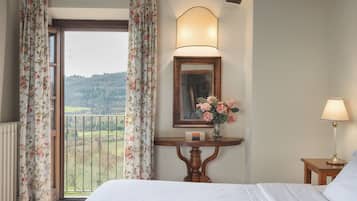 Select Comfort beds, minibar, in-room safe, individually furnished