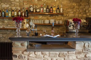 Bar (on property) - Relais Poggio Borgoni (San Casciano in Val di Pesa)