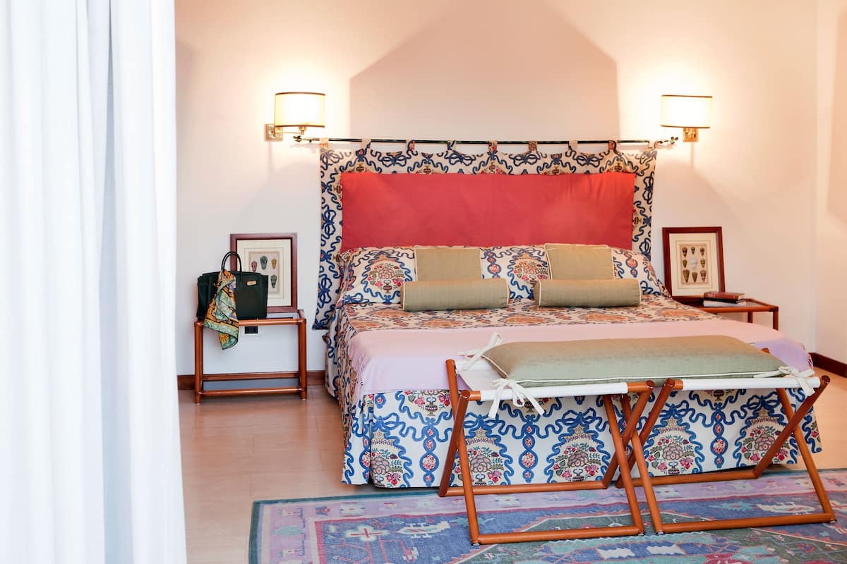 1 Schlafzimmer, hochwertige Bettwaren, Zimmersafe, Verdunkelungsvorhänge