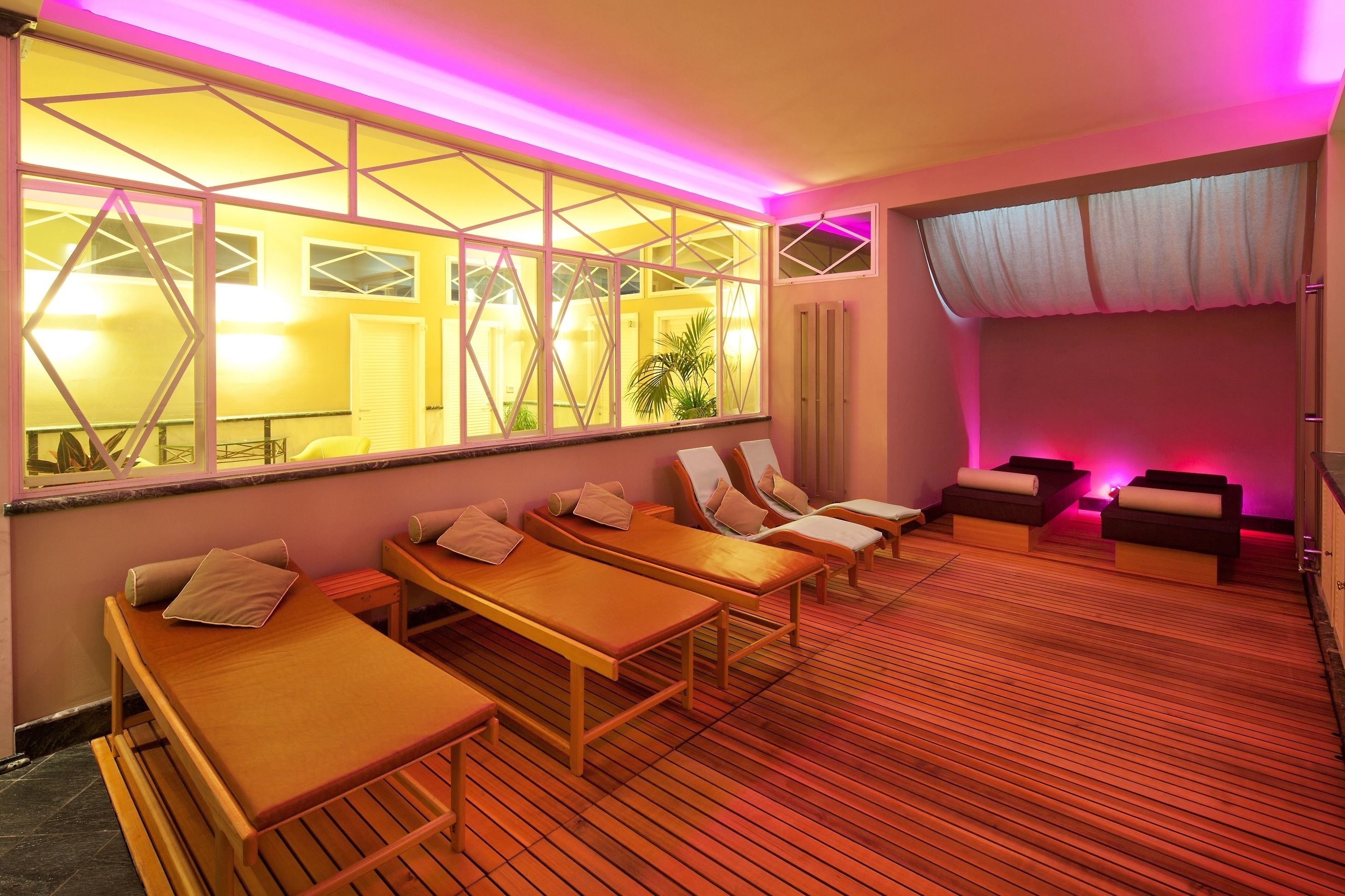 Hammam, soins corporels, enveloppements corporels, gommages corporels