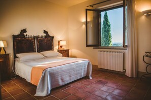 Suite, Vineyard View | Free WiFi, bed sheets - Fattoria di Corsignano (Castelnuovo Berardenga)