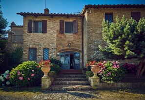 Property entrance - Il Poderaccio (Siena)