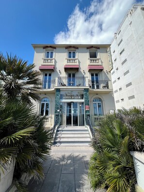 Façade de l’hébergement