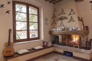 Colazione a buffet, servita tutte le mattine (6 EUR a persona) 