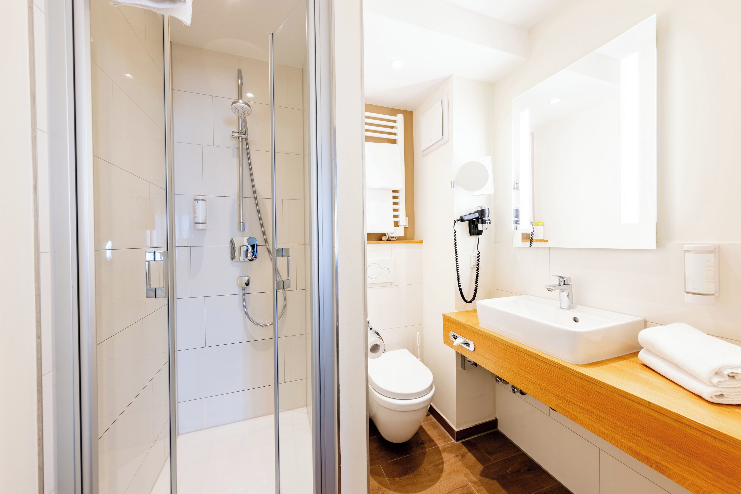 Photo - Maingau Hotel