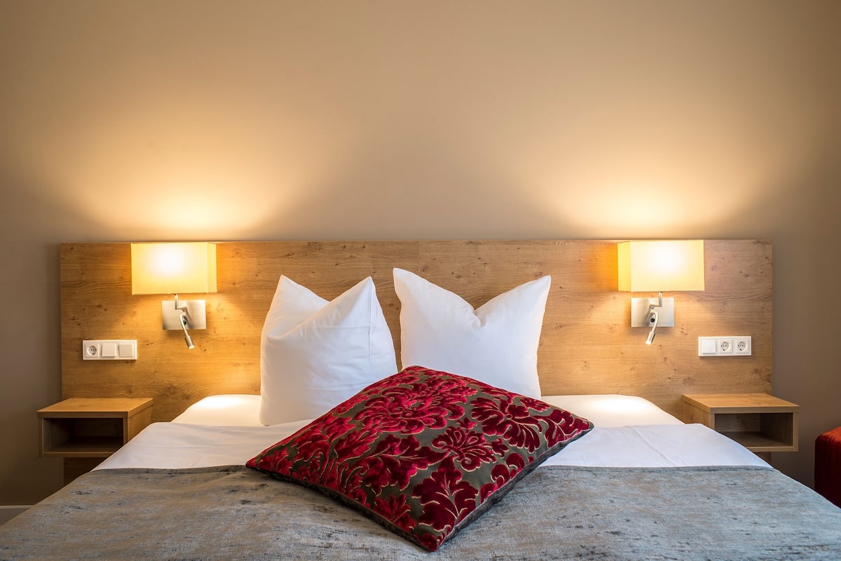 Hypo-allergenic bedding, individually decorated, individually furnished