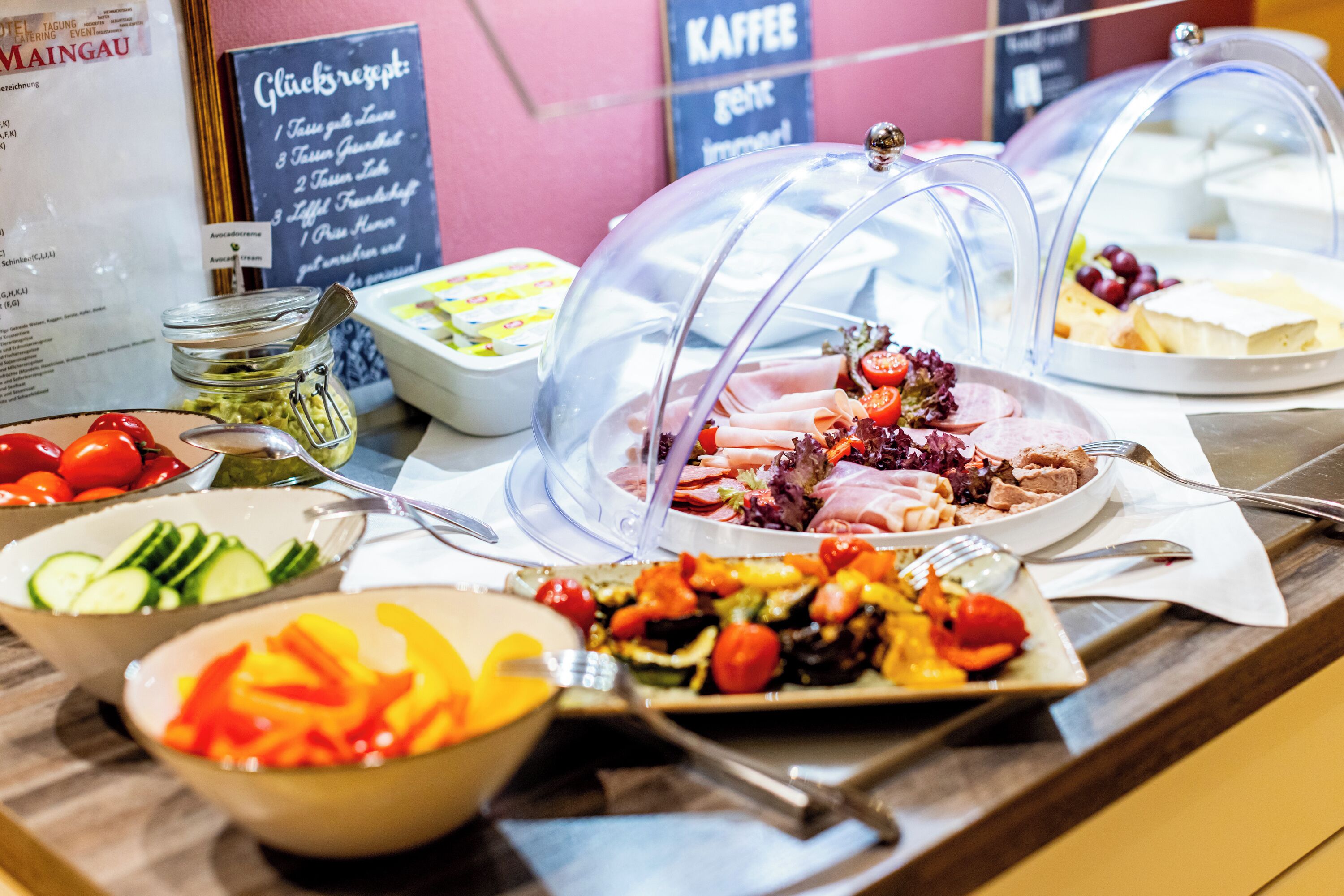 Photo - Maingau Hotel