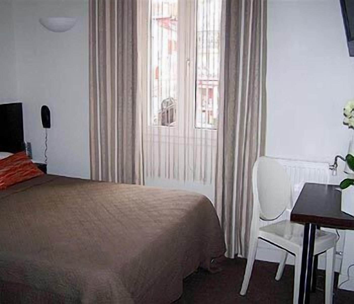 double room | desk, soundproofing, free wifi