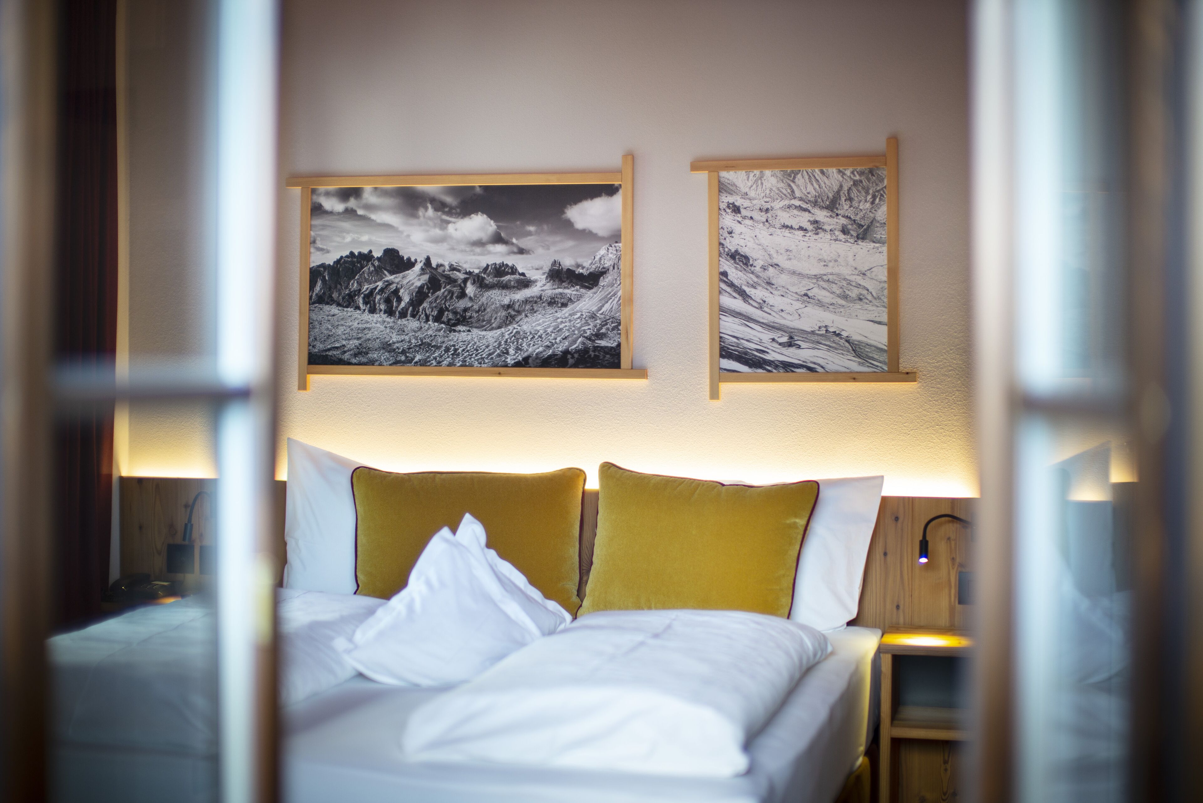 superior room | down duvets, free wifi, bed sheets