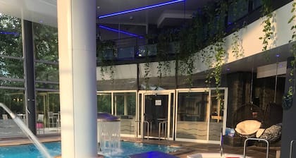  阿德爾菲亞碼頭 SPA 酒店