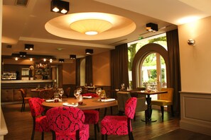 Lunch and dinner served  - Auberge Saint Simond (Aix-les-Bains)