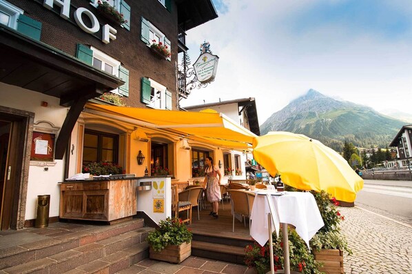 Terrace/patio