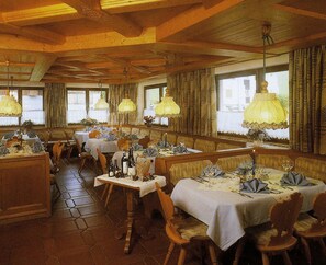 Breakfast and dinner served - Bergheim (Lech am Arlberg)