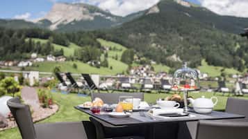 Tägliches inbegriffenes Frühstücksbuffet