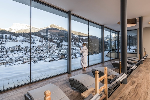 Sauna, steam room, body treatments, facials, Ayurvedic treatments