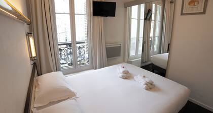 Hotel des Grands Hommes - Bordeaux Centre