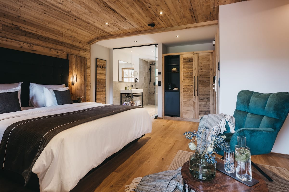 Grand Deluxe Room | Cofres nos quartos, Wi-Fi de cortesia, roupa de cama