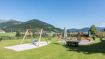 Children's play area - outdoor