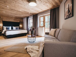 Grand Deluxe Room | Een kluis op de kamer, gratis wifi, beddengoed
