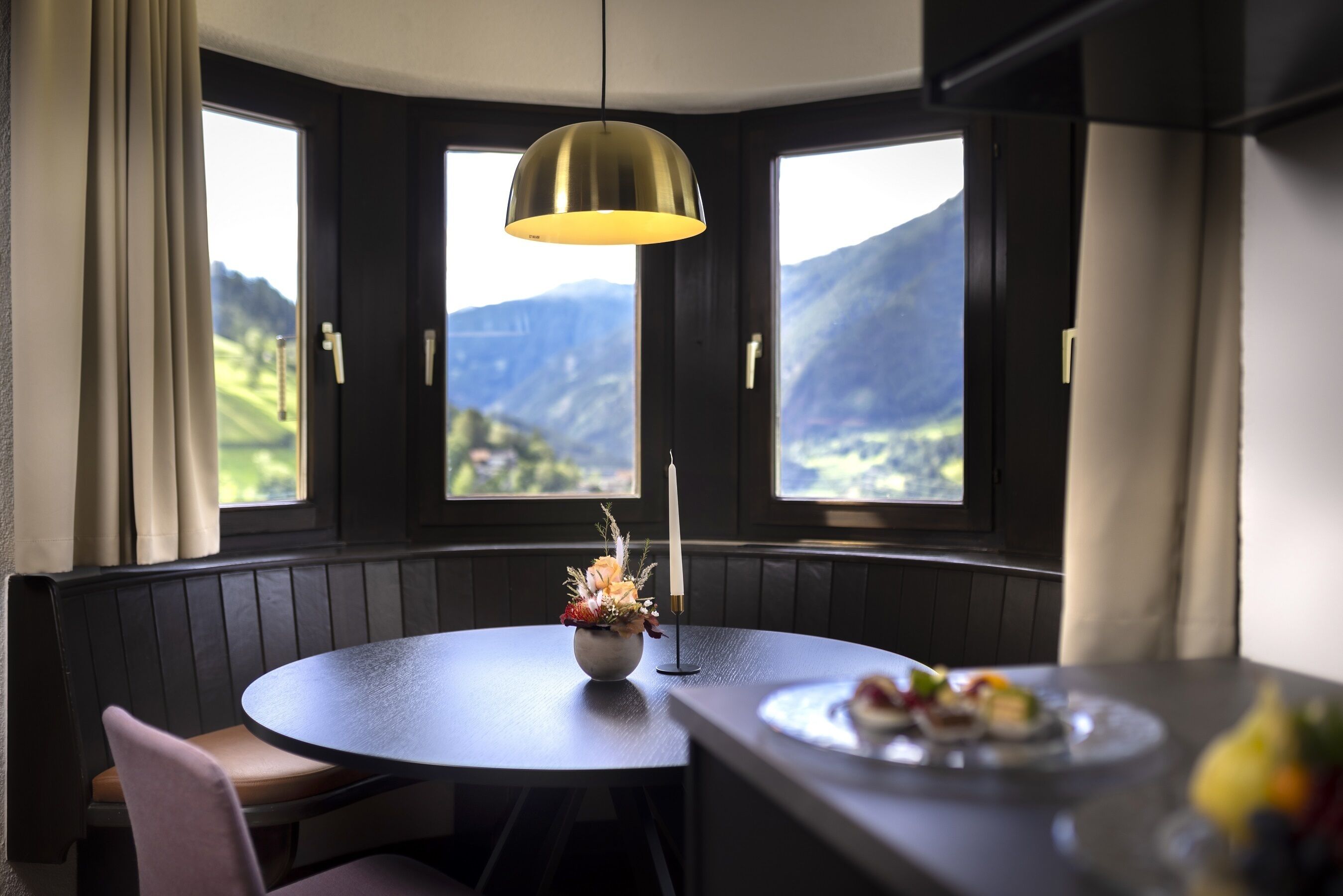 apartment, 1 bedroom, sauna | living area | 50-cm flat-screen tv with cable channels, tv, toys