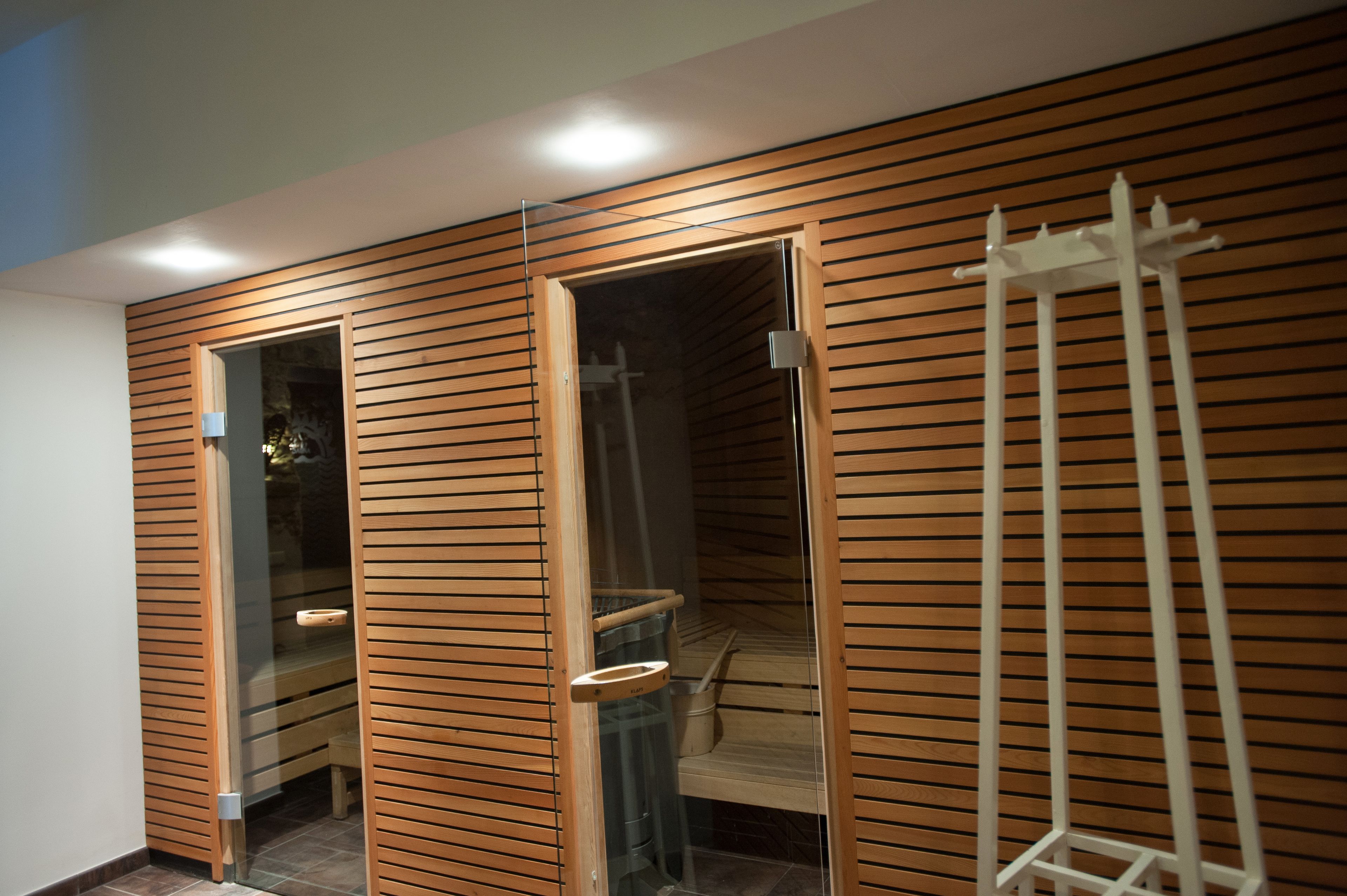 Sauna, baño turco o hammam y masajes de tejido profundo 