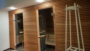 Badstue, tyrkisk bad/hamam, dypvevsmassasje og idrettsmassasje