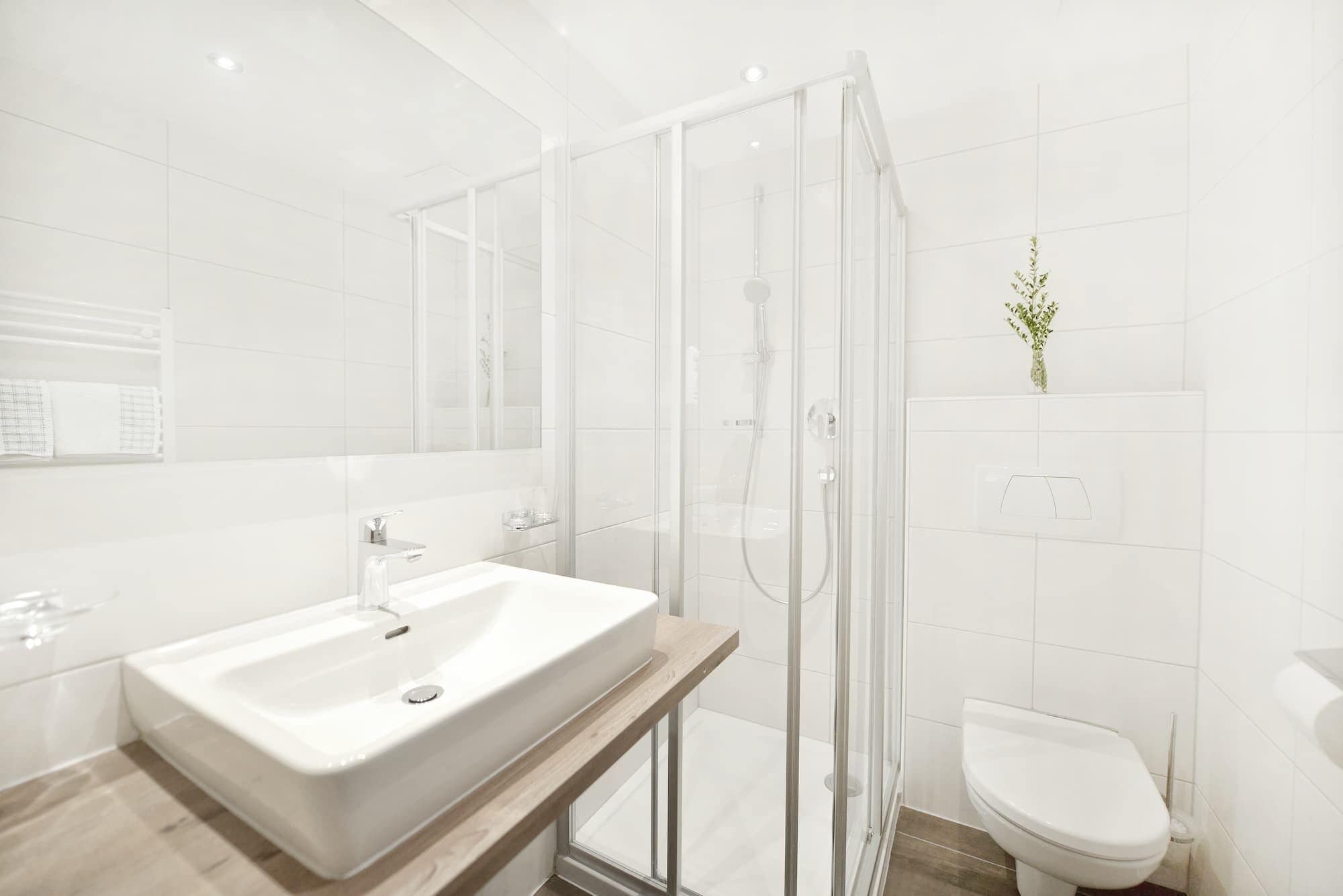 family room, patio, mountain view (rendl) | bathroom | hair dryer, bathrobes, towels, soap