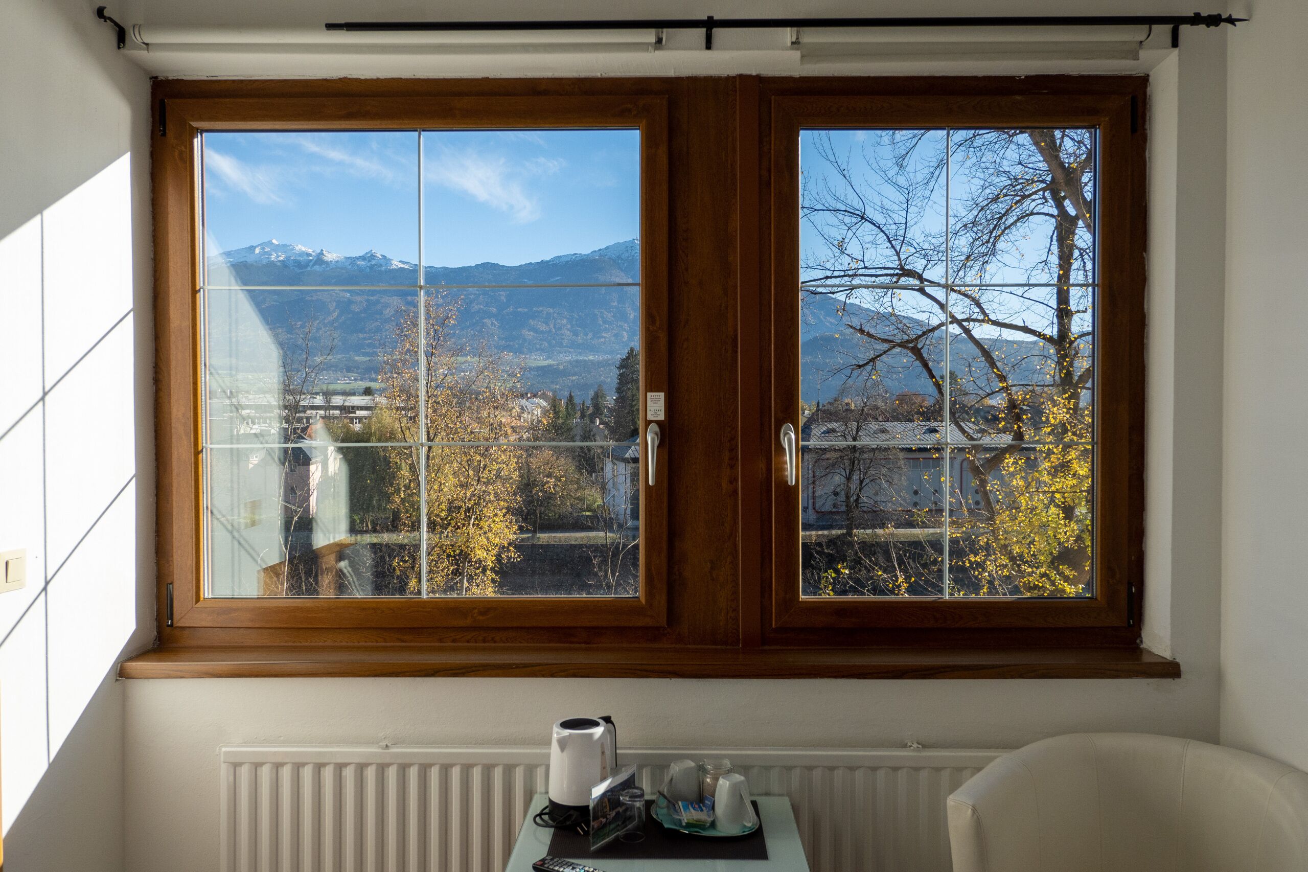 Deluxe Double Room, Ensuite, Mountain View