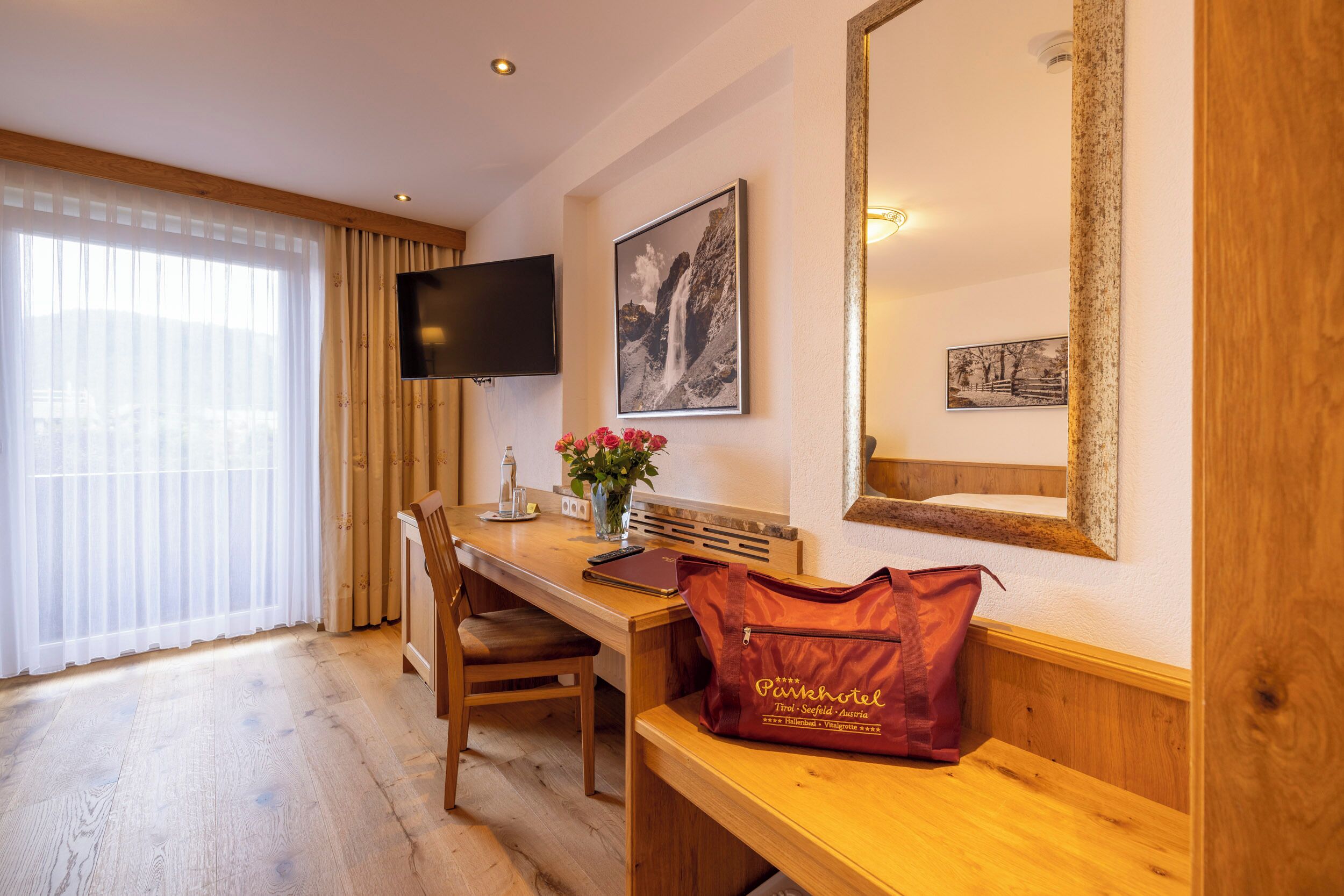 superior single room, balcony | pillow-top beds, in-room safe, blackout curtains, soundproofing