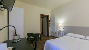 Double or Twin Room | In-room safe, desk, free WiFi