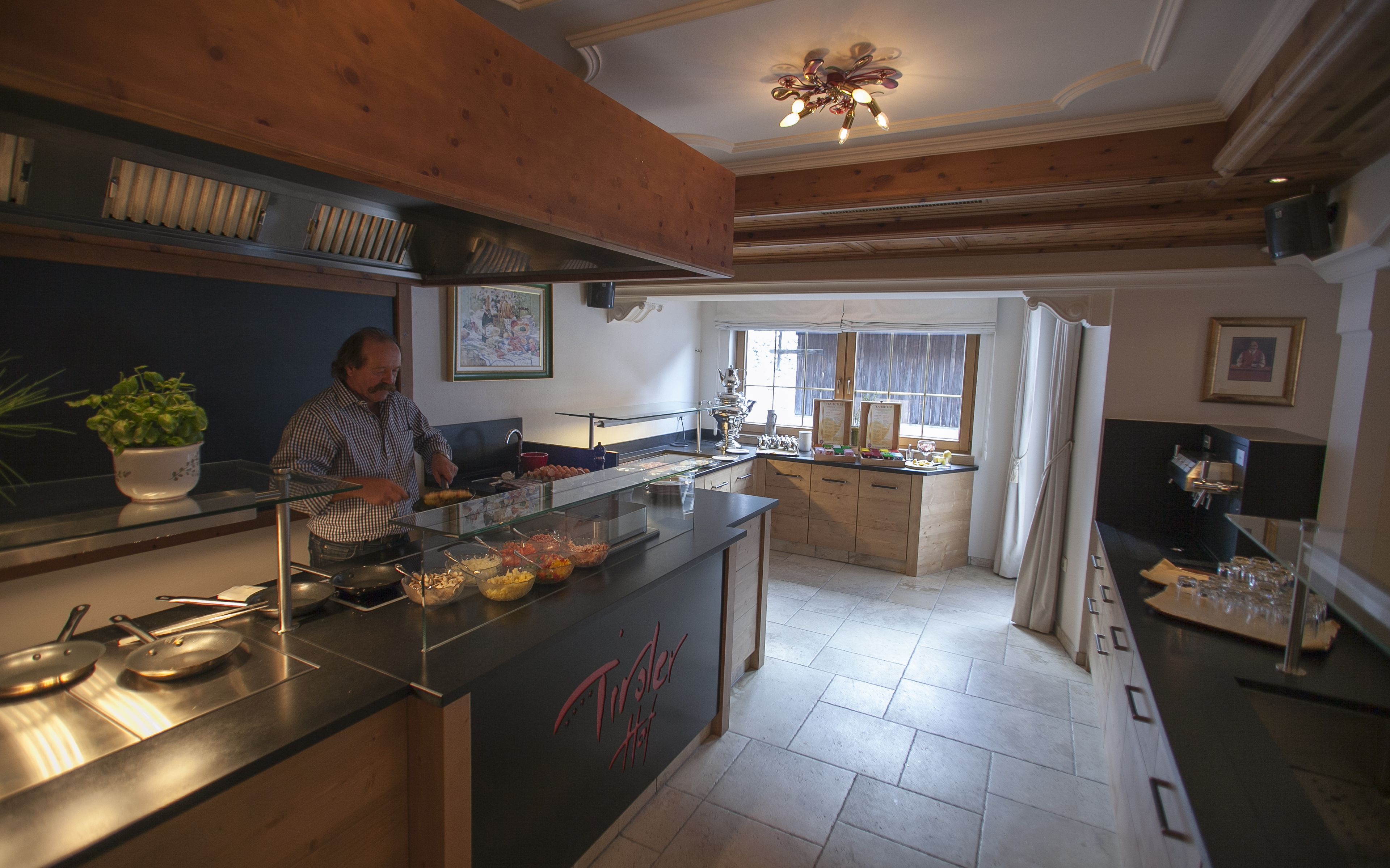 Colazione a buffet inclusa, servita tutte le mattine 