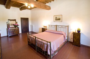 Room Sughero