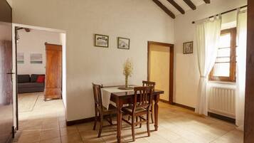 Apartamento clásico, 1 habitación, cocina básica, vistas al jardín (Podere Umberto C) | Vistas desde la habitación