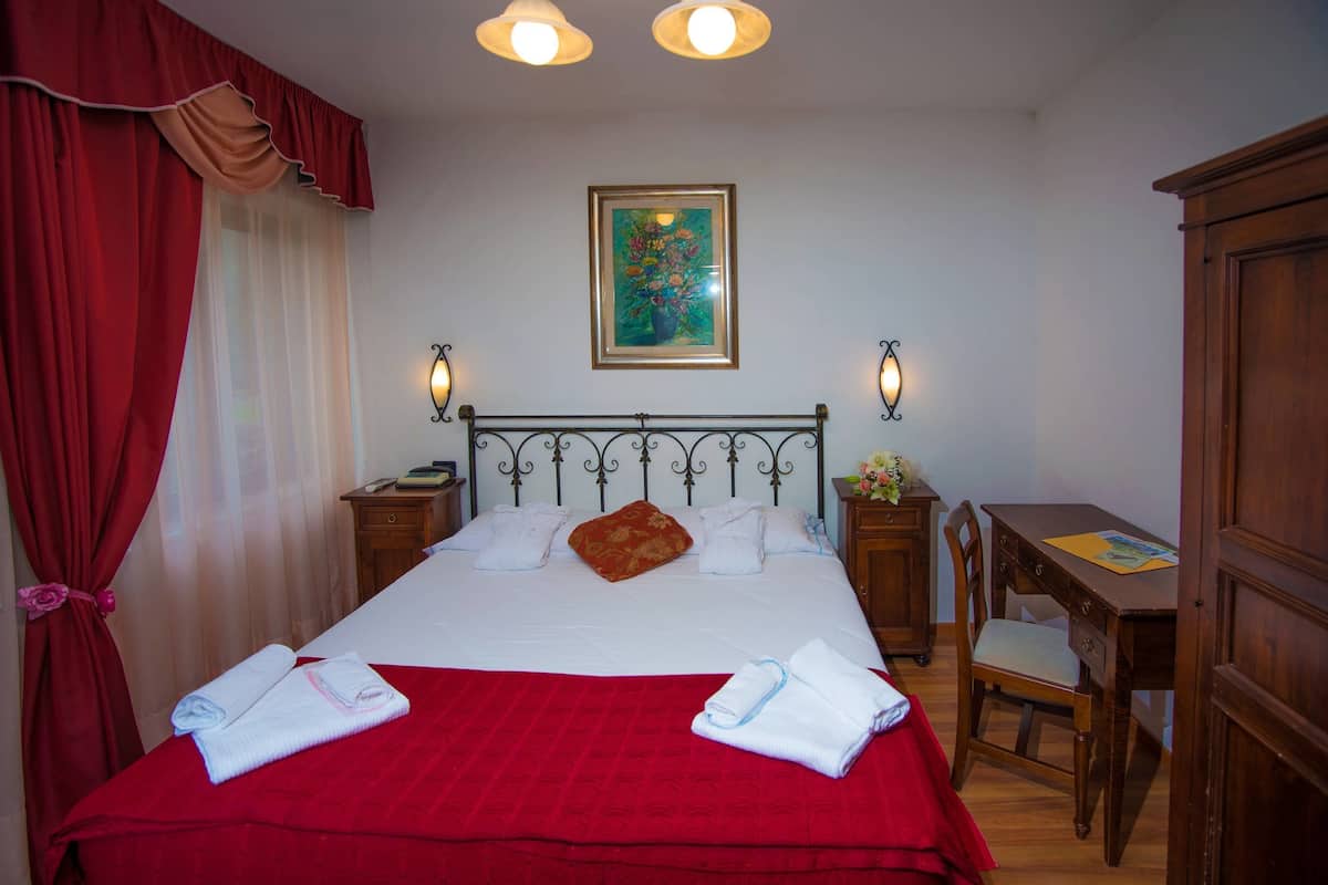 Double Room, Mountain View (Levante) | In-room safe, desk, blackout curtains, free WiFi