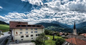 Front of property - Bärenwirth (Patsch)